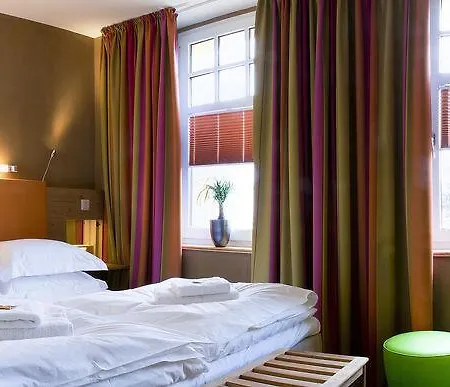 Gasthuis Sonn'idyll & Saunalandschaft Rathenow